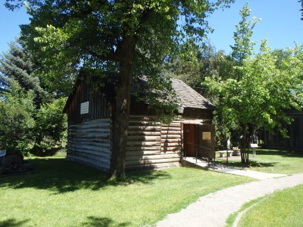 Log cabin was built in 1854