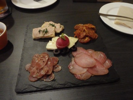 We ordered the Delicatessen Plate - yummmm