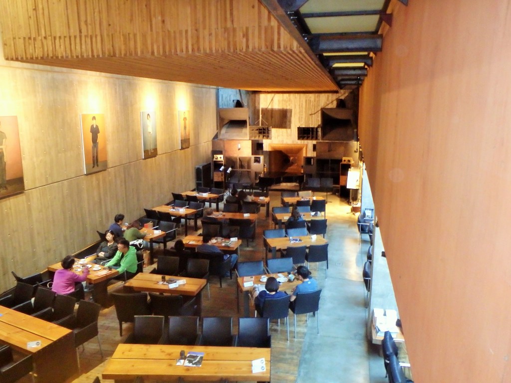 A nice view of the entire space 