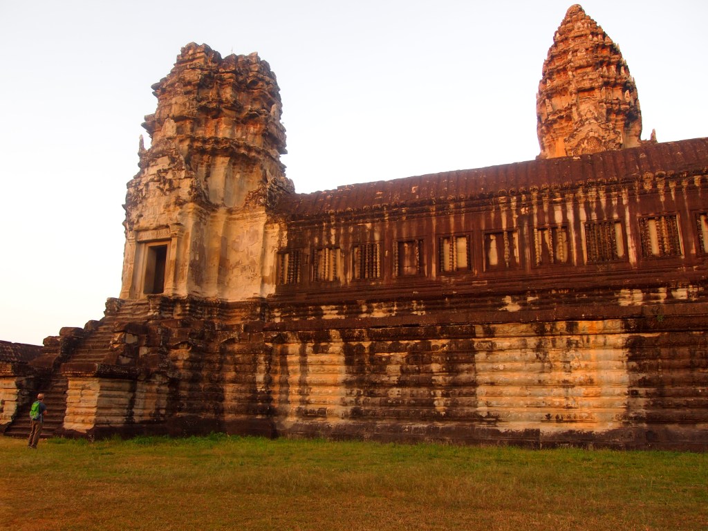 Look how small Zach is next to the third level!