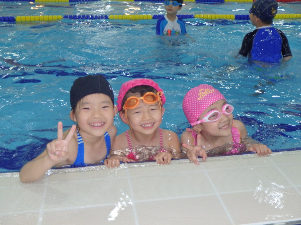 All the girls wore swim caps