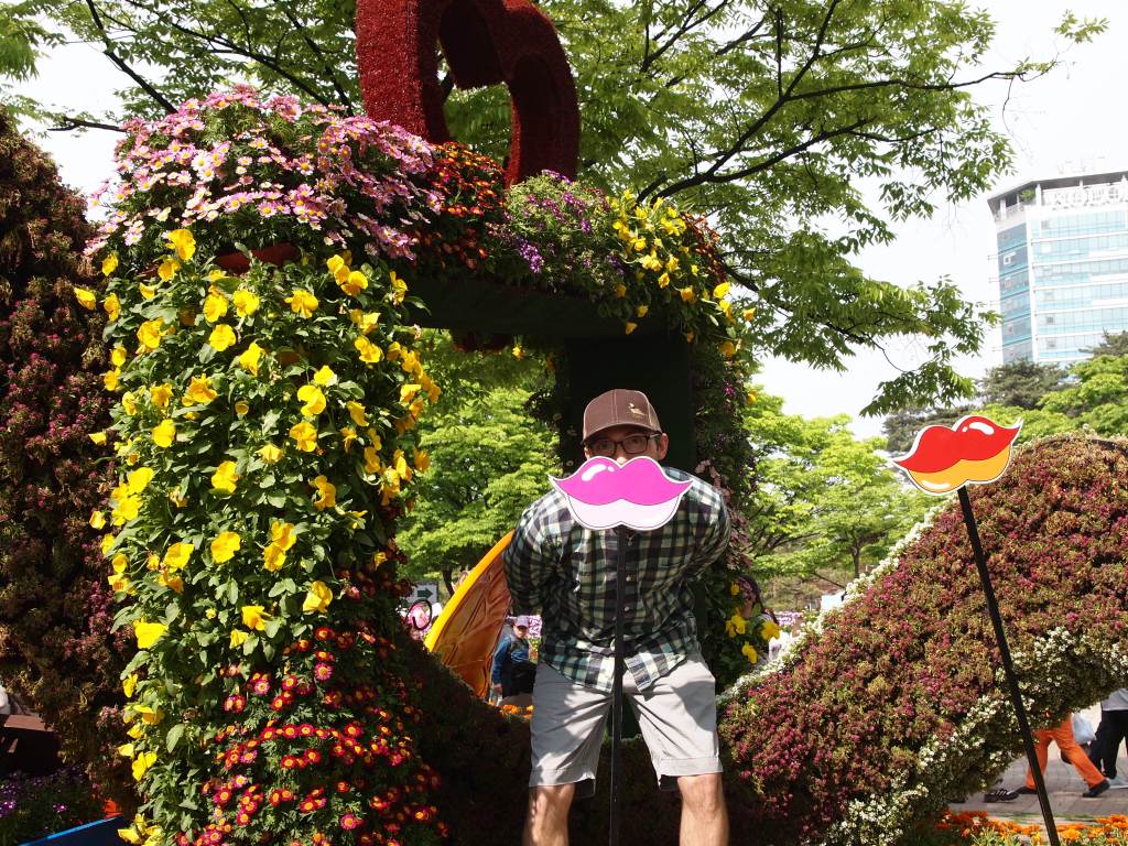 An exclusive pic of Zach