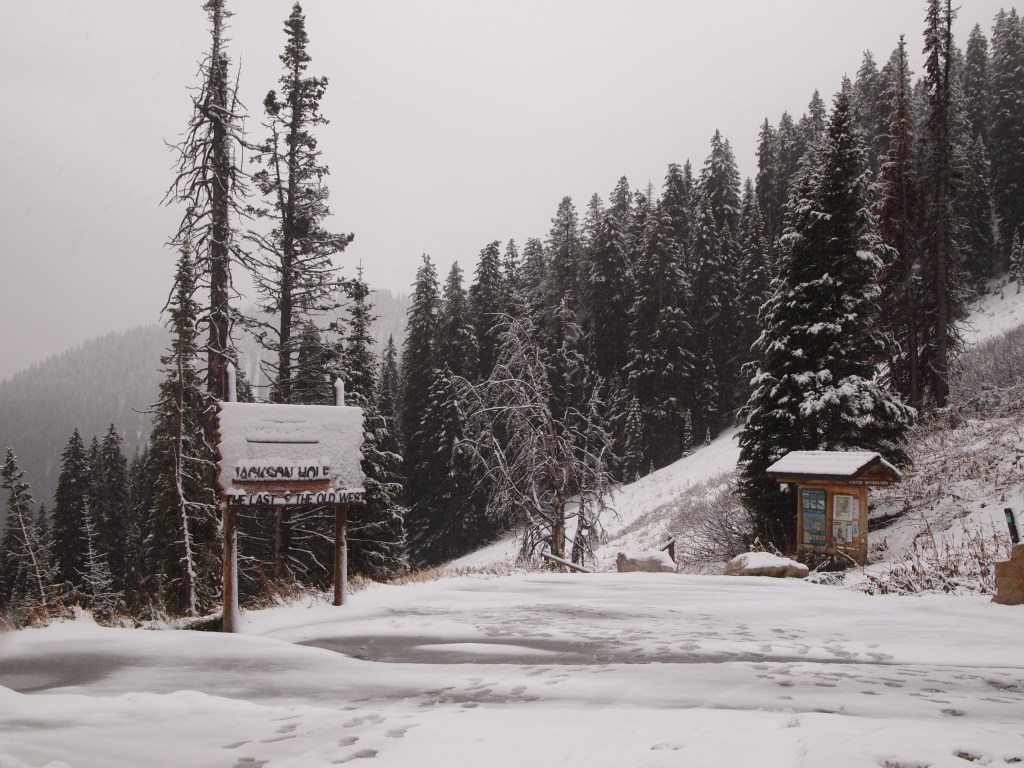 It was snowing at the top of the pass 