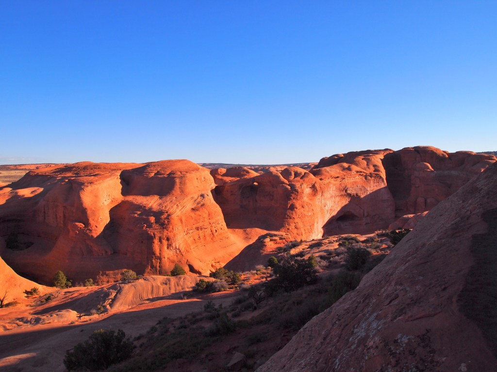 Beautiful alcoves across the way from us 